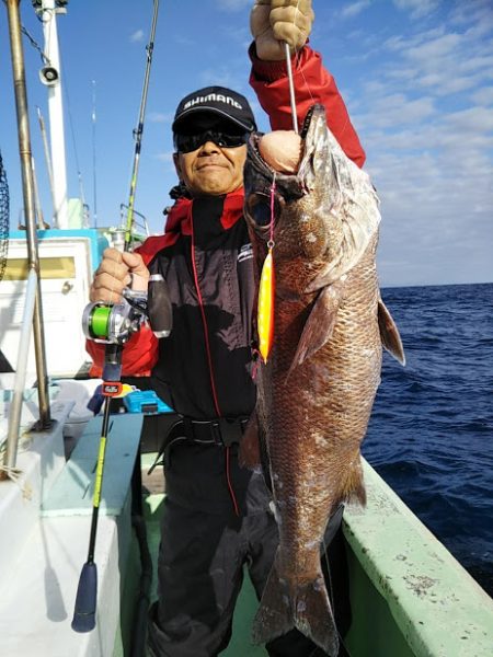 康仁丸・ジギング釣り果